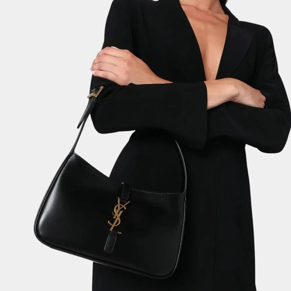 Hobo Signature Bag