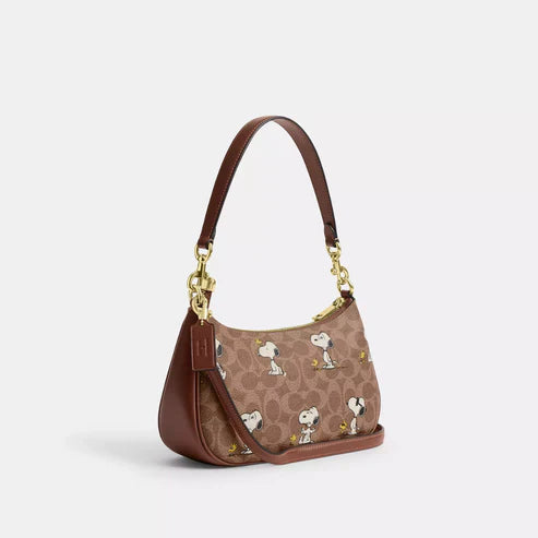 Coach Peanuts Teri Snoopy Shoulder Bag