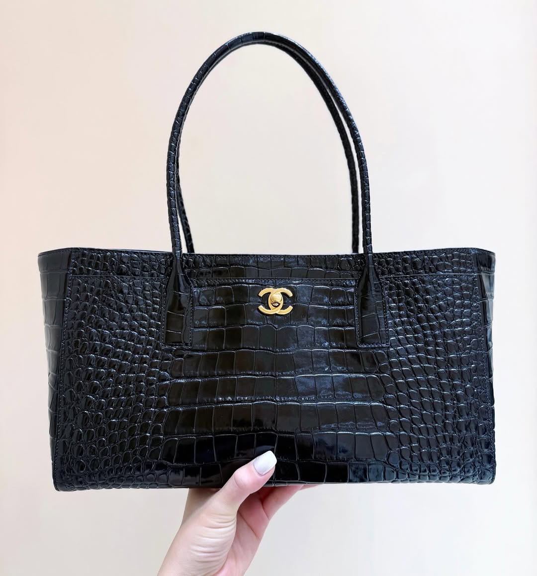 CHANEL Crocodile Croc Illusion Black Tote Shopping Bag