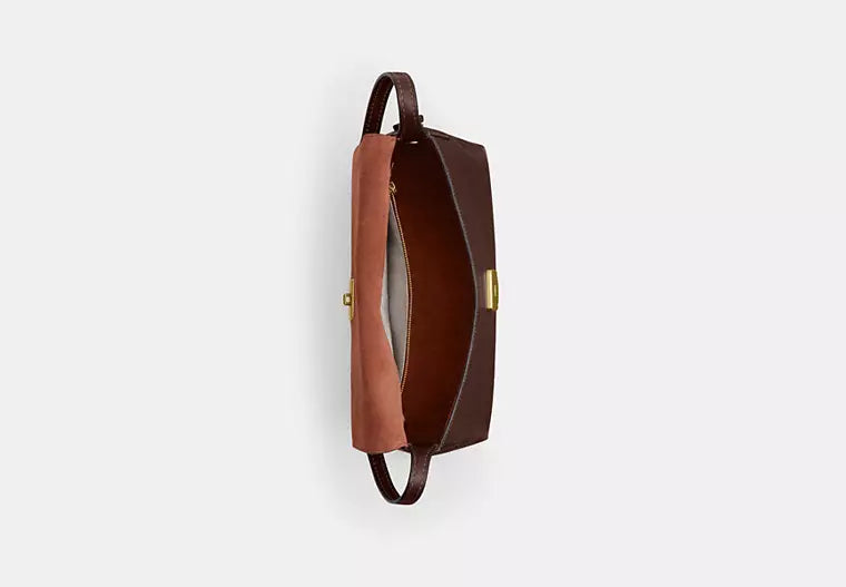 Coach Chelsea Shoulder Bag 30